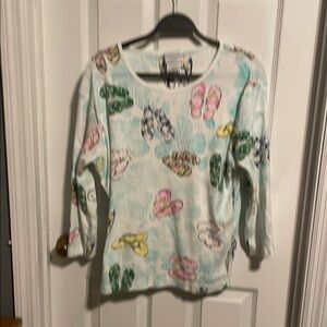 Blue and Pink Flip Flop 3/4 Sleeve Knit Top
